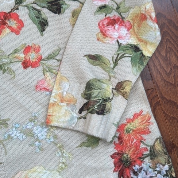 Southern Elegance Floral Cardigan Sweater - Picture 11 of 14